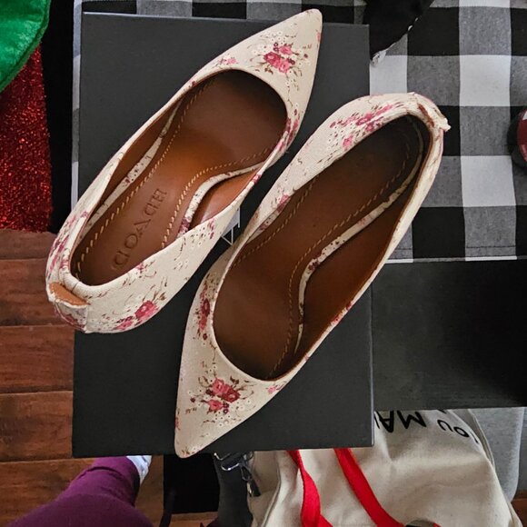 Coach Heels - Picture 3 of 5